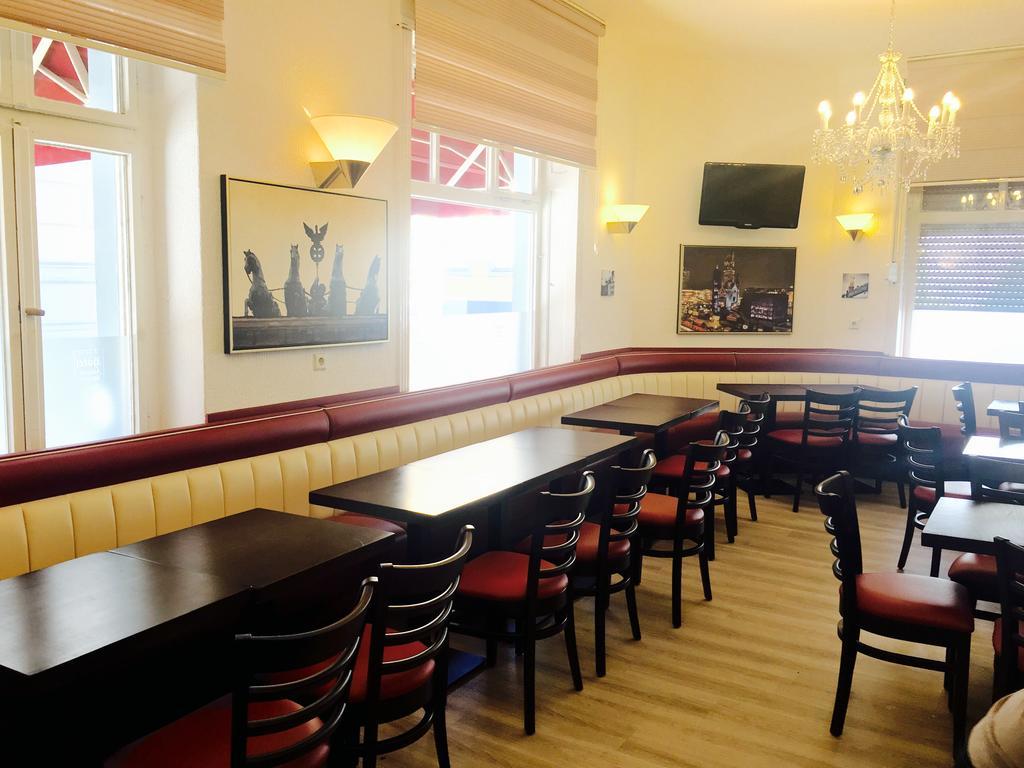 Hotel Altstadt Spandau Seeburg  エクステリア 写真