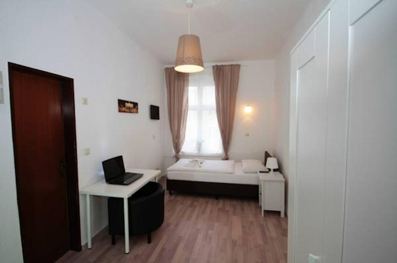 Hotel Altstadt Spandau Seeburg  エクステリア 写真